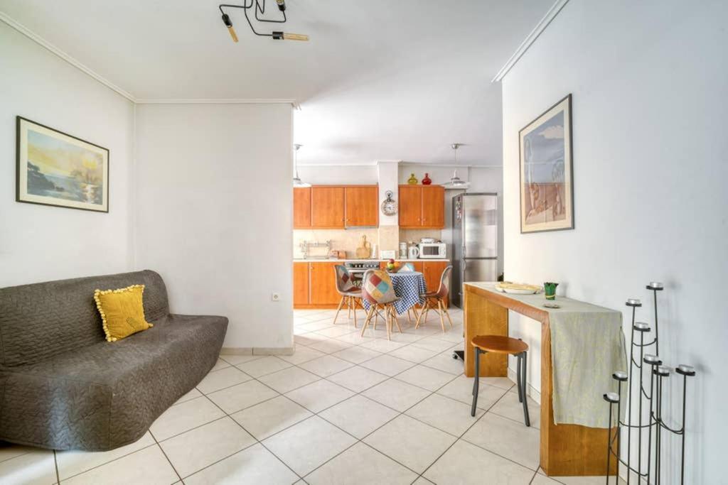 Spacious Family Flat Near Parthenon Free Parking Atenas Exterior foto